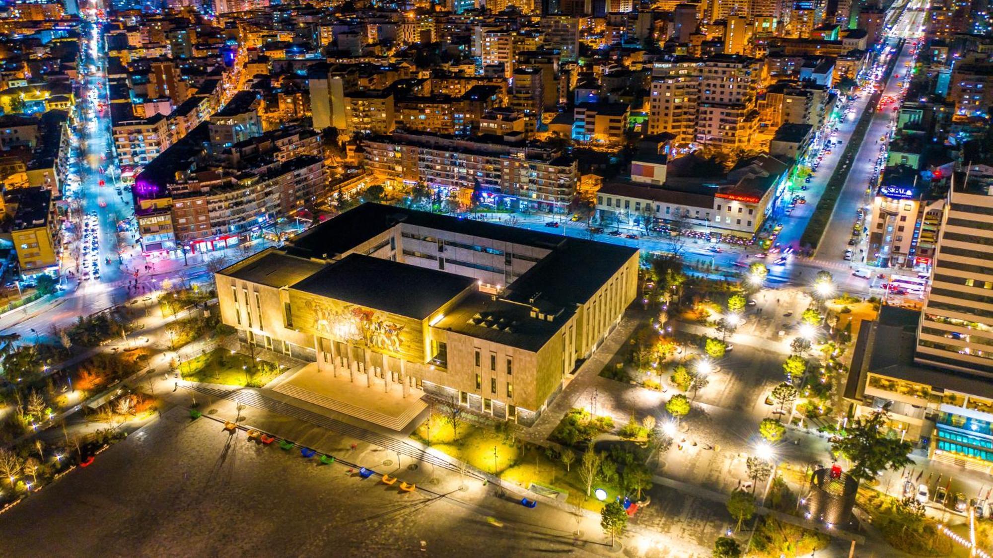 Hotel Baron Tirana Exterior foto
